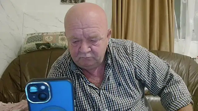 fullballs6 online show from 10-29-25, 03:49