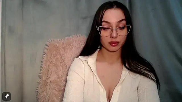 courtneyPerfect online show from 02-05-26, 03:19