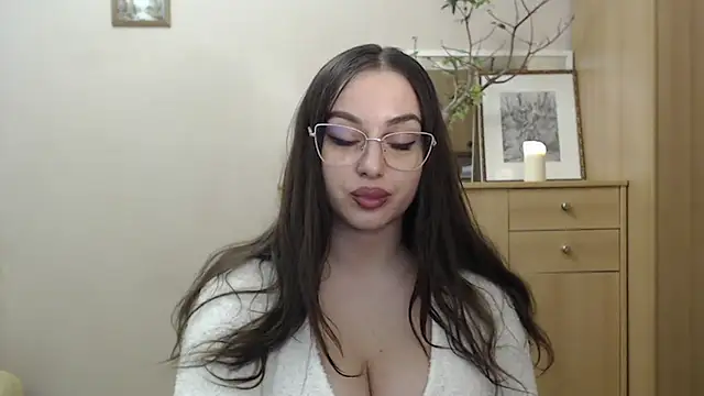 courtneyPerfect online show from 03-02-25, 06:24