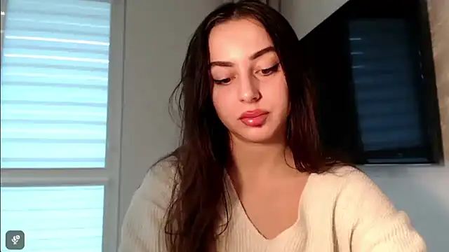 courtneyPerfect online show from 11-12-25, 07:56