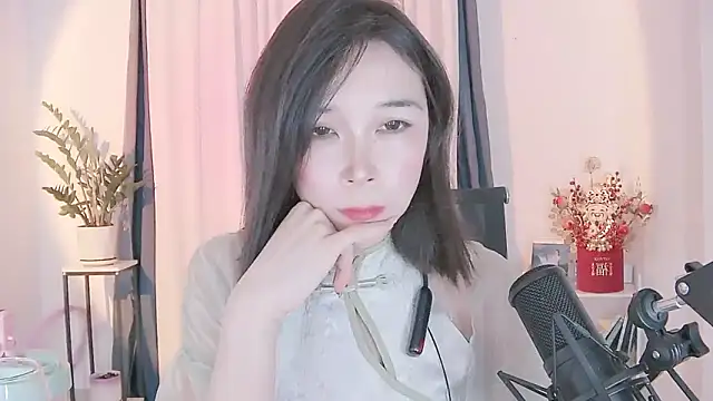 Snapshot of Amity-ox chatting on 03-16-25, 03:58 Amity-ox online show from 03-16-25, 03:58