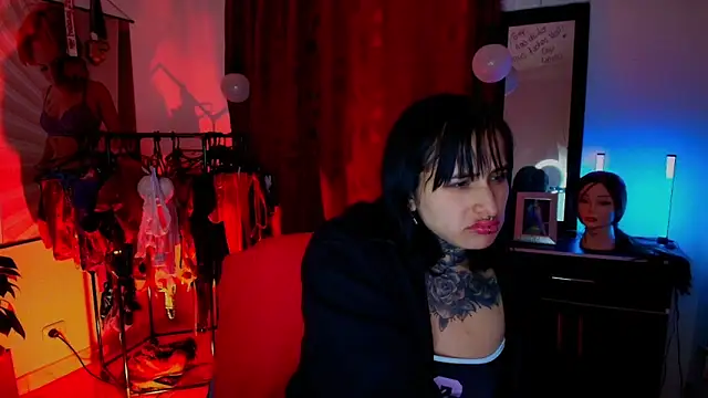 TinnaDawsom online show from 12-03-25, 01:50