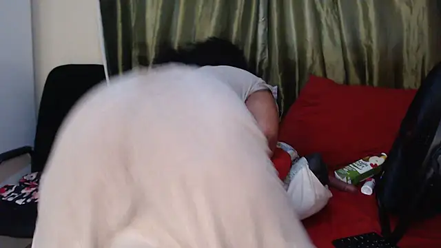 Foxybrownxx1 online show from 02-27-26, 07:24