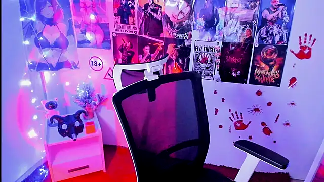 Rudy 02 online show from 10-30-25, 10:24