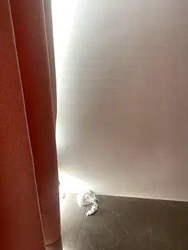 zqq5522 online show from 10-22-25, 04:23