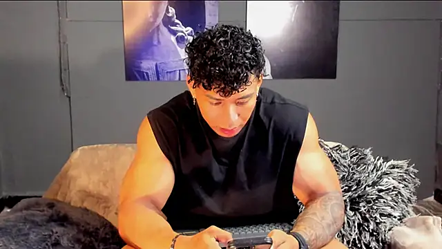 bradley smith online show from 12-15-25, 06:30