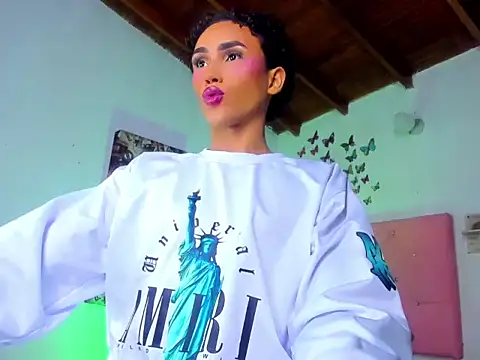 Ambarhilton online show from 10-28-25, 04:57