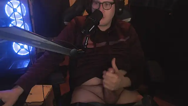 chicostick413 online show from 11-14-25, 03:43