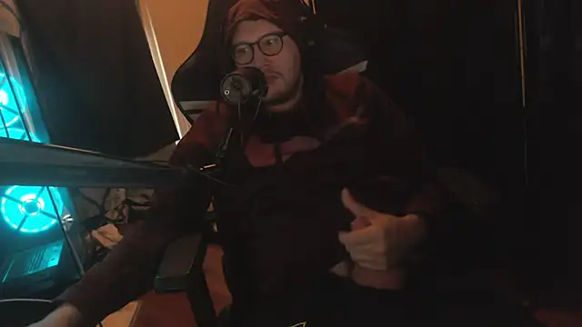 chicostick413 online show from 11-30-25, 03:46