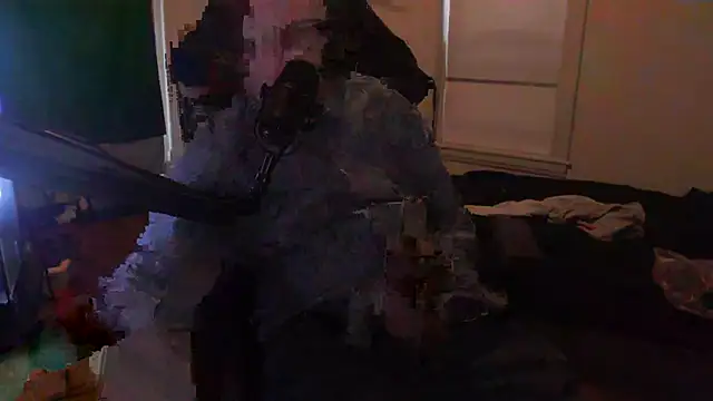 chicostick413 online show from 10-02-25, 09:40