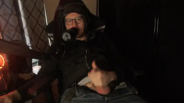 chicostick413 online show from 02-15-26, 01:43