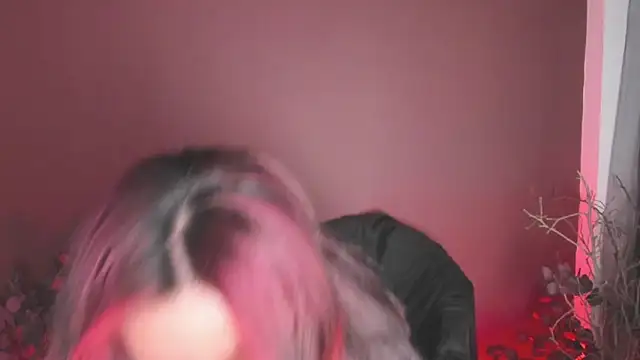 KylieMaxwell online show from 11-13-25, 08:24