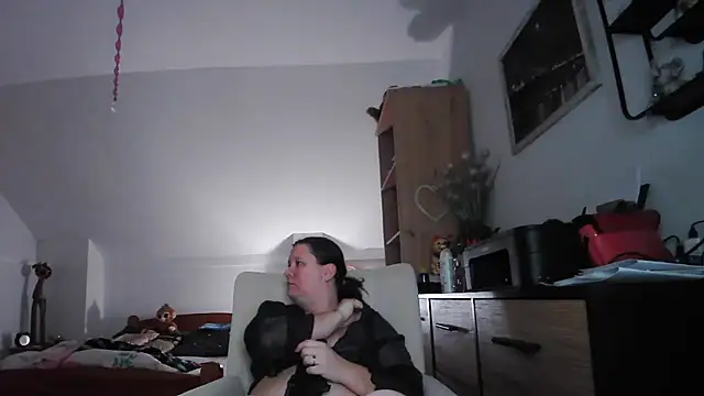 ReifeVenna online show from 02-24-26, 05:47