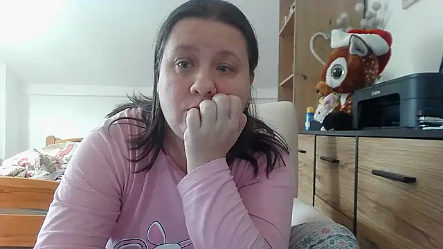 Snapshot of ReifeVenna chatting on 01-09-26, 08:21 ReifeVenna online show from 01-09-26, 08:21