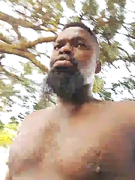 Snapshot of Chocolate_factory_man chatting on 10-23-25, 04:00 Chocolate factory man online show from 10-23-25, 04:00