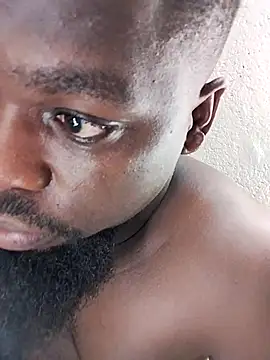 Snapshot of Chocolate_factory_man chatting on 02-09-26, 11:25 Chocolate factory man online show from 02-09-26, 11:25