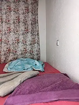 Chocolate factory man online show from 03-09-26, 11:41