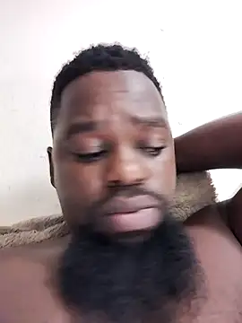 Snapshot of Chocolate_factory_man chatting on 02-19-26, 02:19 Chocolate factory man online show from 02-19-26, 02:19