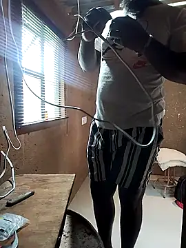 Snapshot of Chocolate_factory_man chatting on 02-22-26, 06:27 Chocolate factory man online show from 02-22-26, 06:27