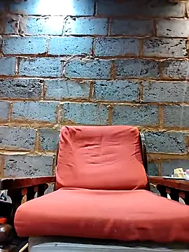 Snapshot of Chocolate_factory_man chatting on 10-18-25, 07:49 Chocolate factory man online show from 10-18-25, 07:49