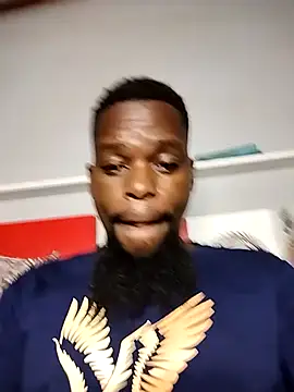 Snapshot of Chocolate_factory_man chatting on 02-18-25, 04:03 Chocolate factory man online show from 02-18-25, 04:03