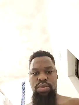 Snapshot of Chocolate_factory_man chatting on 02-03-26, 02:53 Chocolate factory man online show from 02-03-26, 02:53