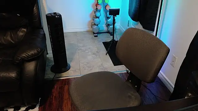 Thekodyy online show from 11-25-25, 01:44