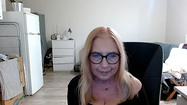 Snapshot of sofia_xkiss chatting on 03-03-25, 07:57 sofia xkiss online show from 03-03-25, 07:57