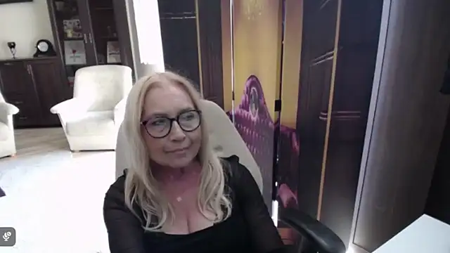 sofia xkiss online show from 07-13-26, 01:43