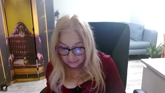 sofia xkiss online show from 12-15-25, 02:45