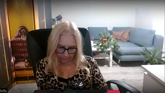 sofia xkiss online show from 10-27-25, 02:40