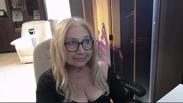 sofia xkiss online show from 07-21-26, 01:56