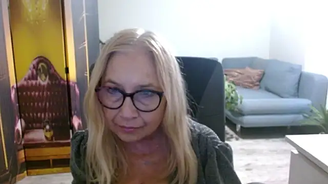 sofia xkiss online show from 11-09-25, 07:45