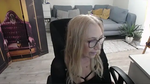 sofia xkiss online show from 03-29-26, 03:35