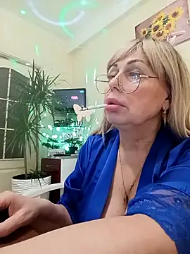 SusieNoreen online show from 03-20-25, 07:58