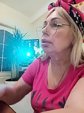 SusieNoreen online show from 03-19-25, 08:23