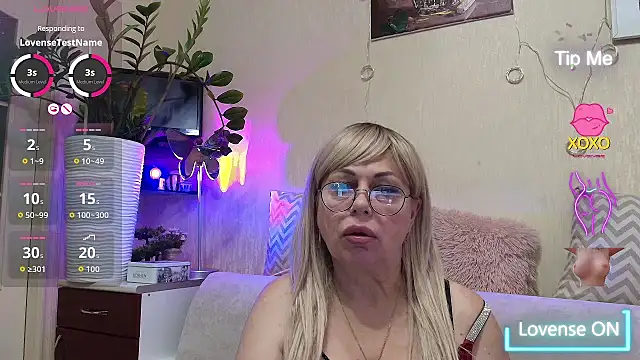SusieNoreen online show from 09-14-25, 11:49