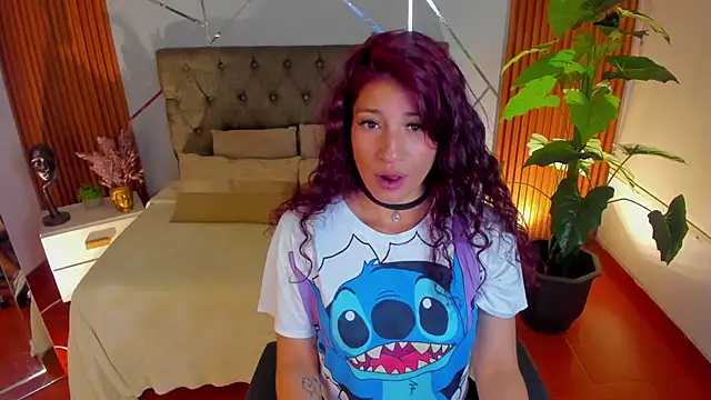 Snapshot of SofiaGomez420 chatting on 02-18-25, 12:48 SofiaGomez420 online show from 02-18-25, 12:48