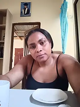 Snapshot of NicolVilla chatting on 06-17-26, 02:27 NicolVilla online show from 06-17-26, 02:27
