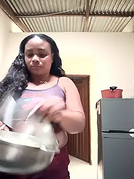 NicolVilla online show from 01-13-26, 01:37