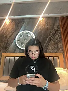 BellaPeers  online show from 03-06-26, 11:27