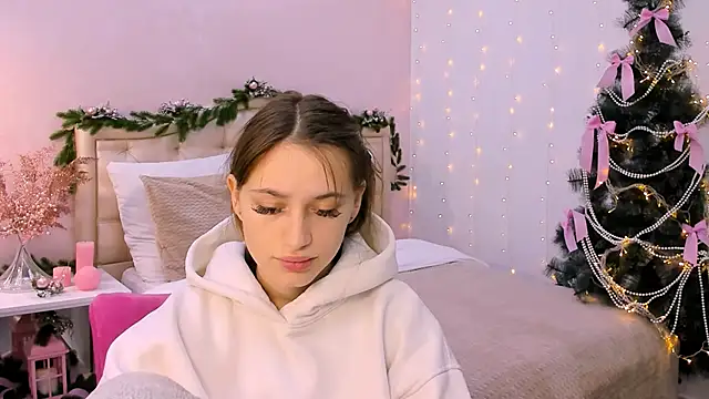 queenofjoyy online show from 12-21-24, 05:58