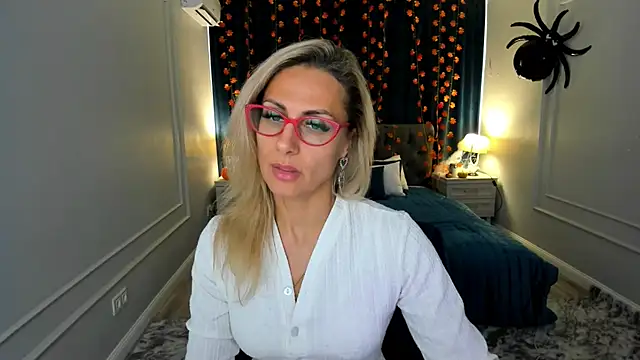 MuseOfStage online show from 11-03-25, 12:09