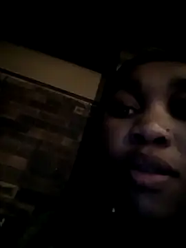 Shria107 online show from 11-30-25, 09:04