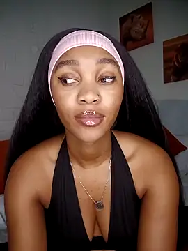 Shria107 online show from 12-18-25, 10:57