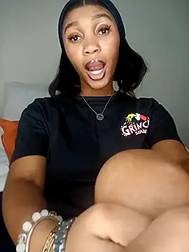 Shria107 online show from 12-04-25, 10:42