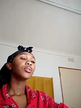 Shria107 online show from 10-04-25, 01:12