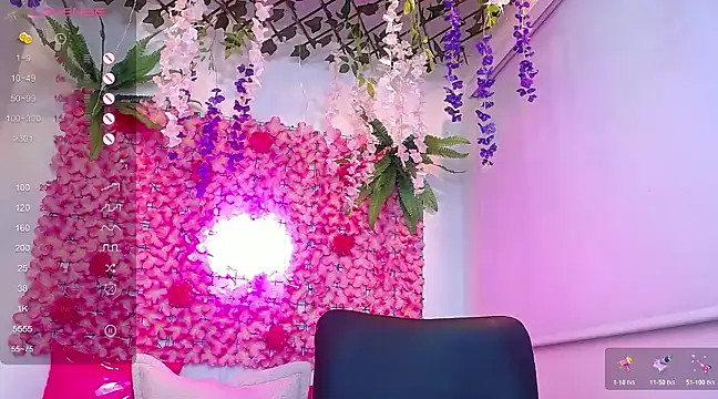 BLONDE SEXYHOT online show from 03-18-25, 08:39