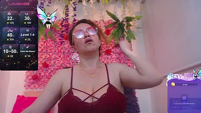 BLONDE SEXYHOT online show from 01-06-26, 08:13