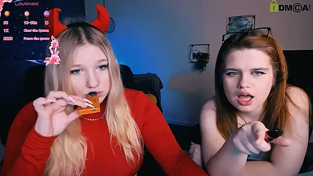 juli kisss online show from 03-06-25, 11:09